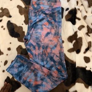 Women athletic leggings